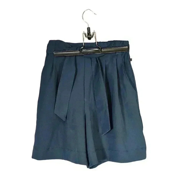 lululemon athletica Pants - Lululemon Noir Shorts Navy Blue Women's 2 High Rise 5" Elastic Waist Tie Pockets